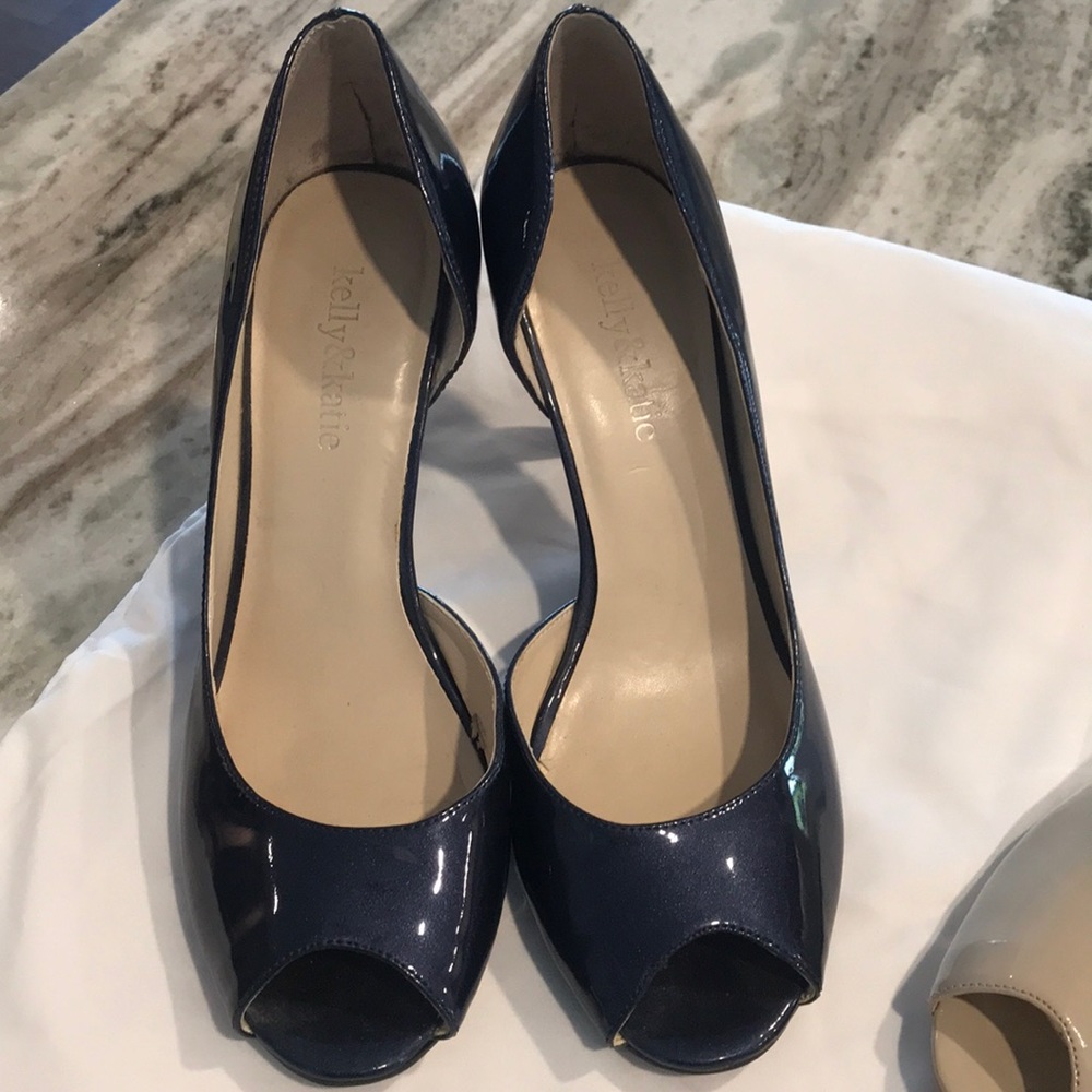 SOLD Kelly & Katie patent leather heels - Picture 5 of 11